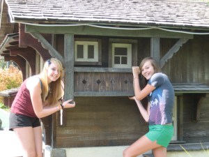 Emily and Jamie are giants Emily and Jamie are giants