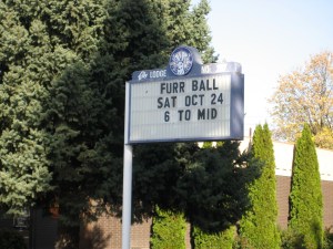 Furr Ball sign